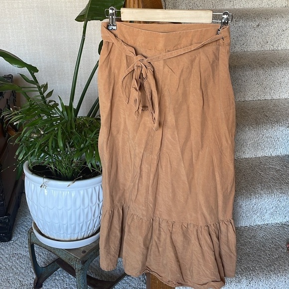 Forever 21 Neutral Tan Flax Linen True Wrap Midi Skirt - Picture 4 of 10